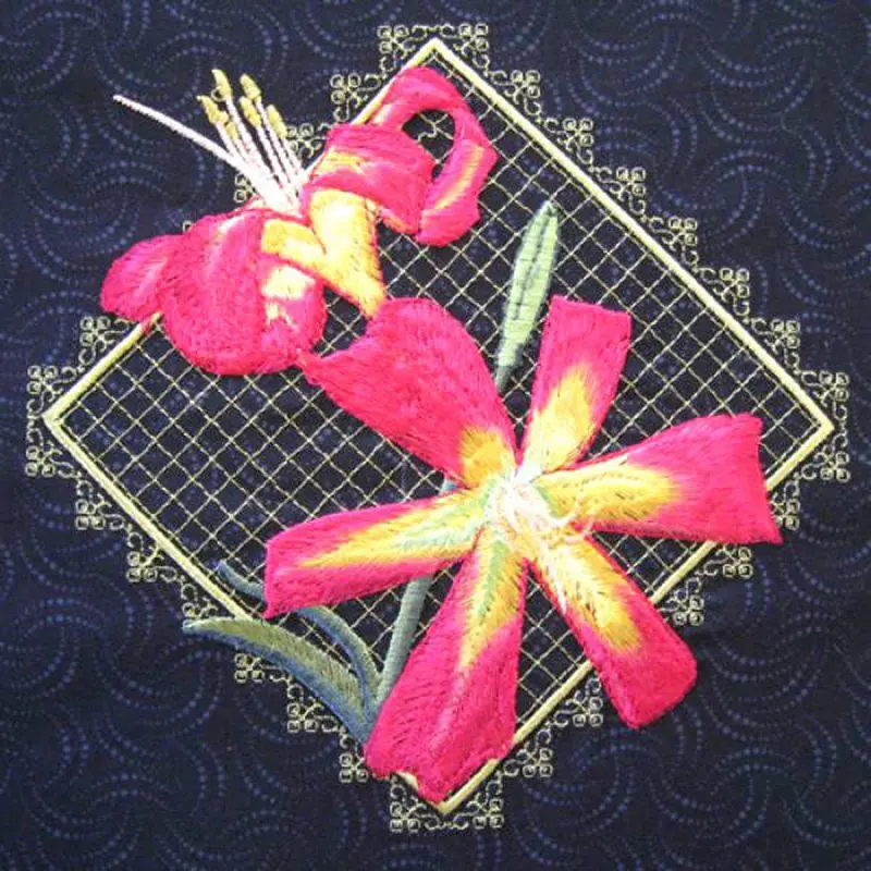 Lilies and Lace Quilt - Image 13